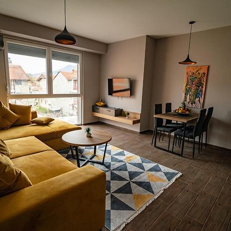 E&S Luxury Suite Apartments オフリド エクステリア 写真